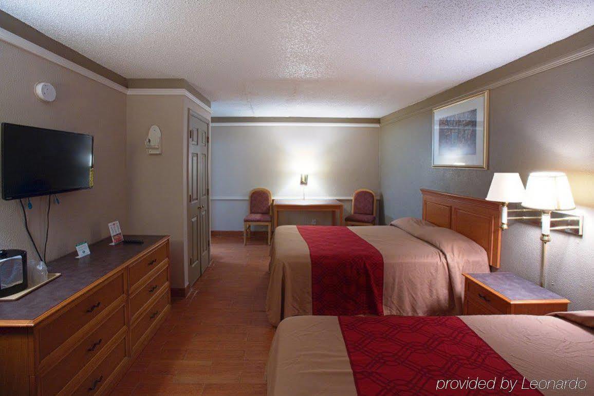 Howard Johnson By Wyndham Atlanta College Park Kültér fotó